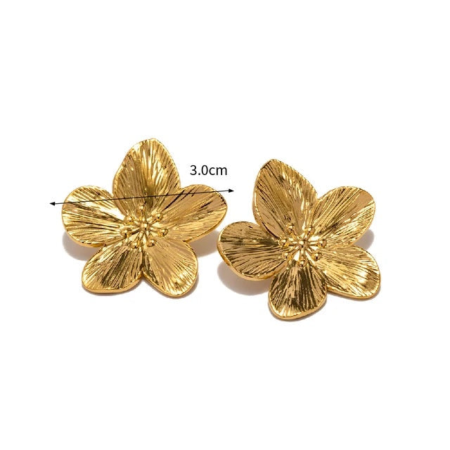 Cia earrings 18 carat